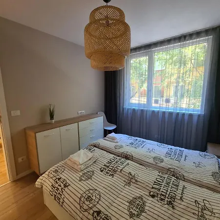 Brand New Luxury Flat In The Center アパート ヴァルナ