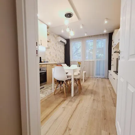 Brand New Luxury Flat In The Center アパート *