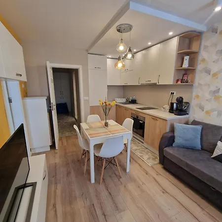 Brand New Luxury Flat In The Center * ヴァルナ