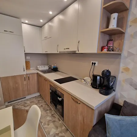 Brand New Luxury Flat In The Center ヴァルナ
